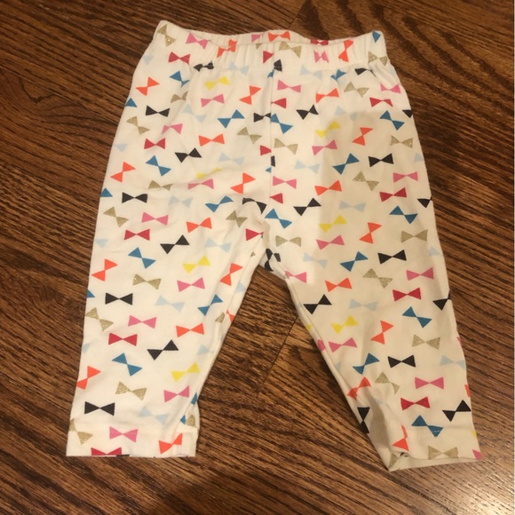 Baby Gap Bow Leggings Size 0-3 Months - Picture 1 of 4